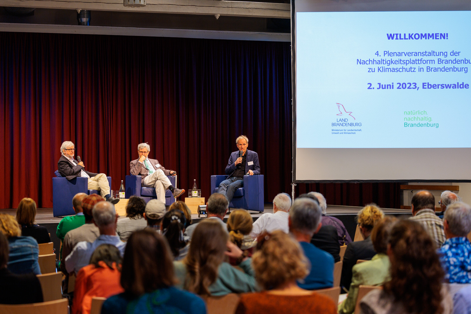 The panel discussion with Ortwin Renn (RIFS), Minister Axel Vogel and Bernd Hirschl (IÖW).