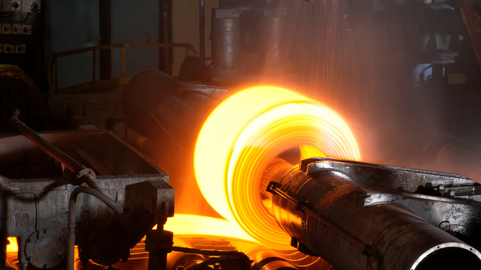 Die Produktion von Stahl ist energieintensiv.
