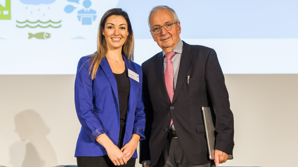 IASS Founding Director Klaus Töpfer with the first recipient of the Klaus Töpfer Sustainability Fellowship, health expert Nicole de Paula, at an event in November 2019. 