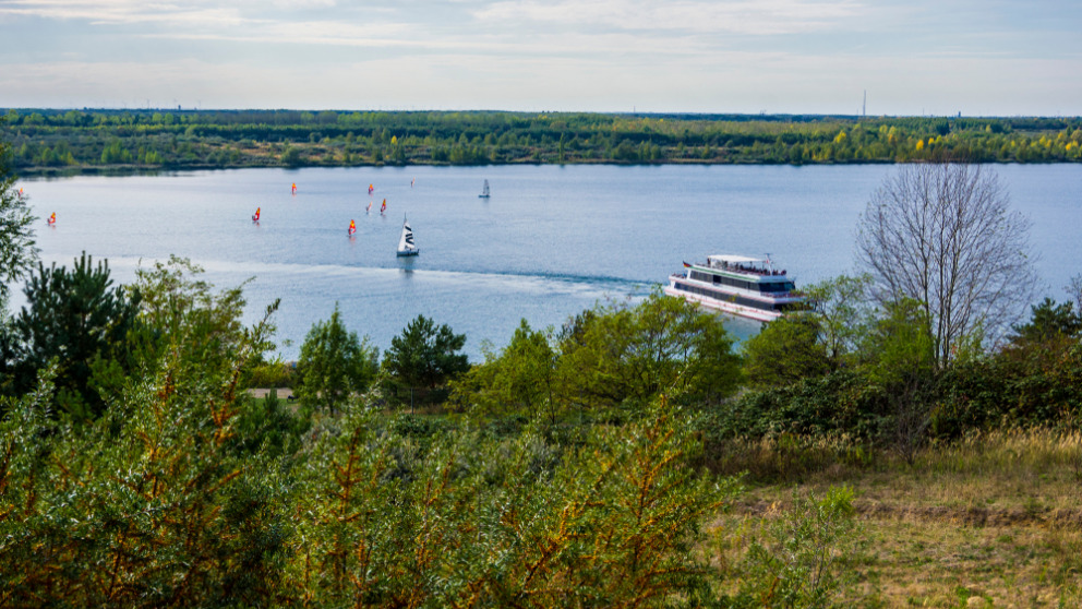 No coal dust in the air: this mine near Leipzig has been turned into a recreational lake.
