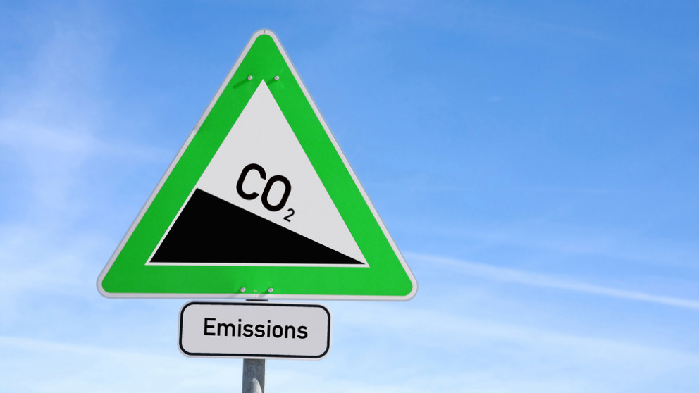 CO2 emissions shutterstock hfuchs 