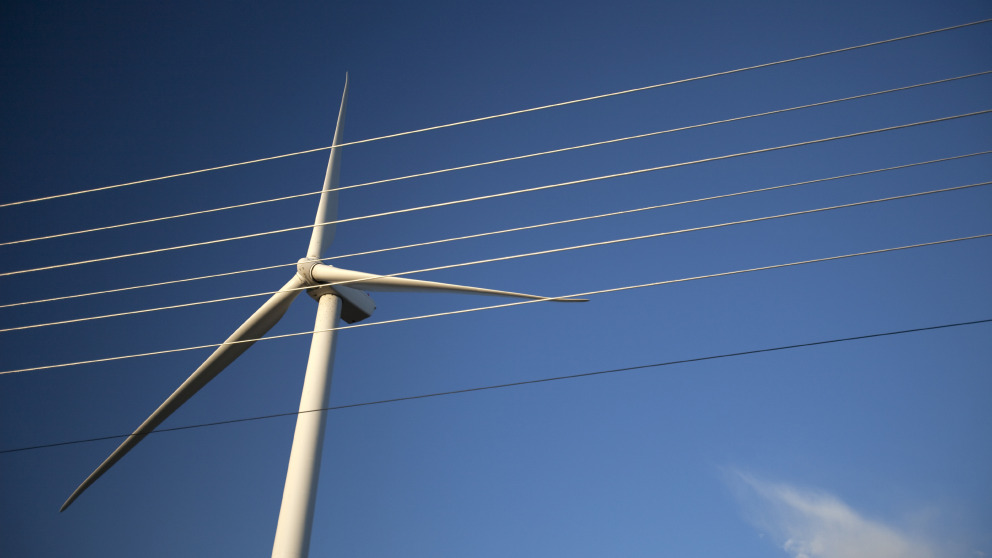 Die Energiewende hat Auswirkungen auf eine Vielzahl vernetzter und voneinander abhängiger Systeme. © iStock/ Daniel Barnes Die Energiewende hat Auswirkungen auf eine Vielzahl vernetzter und voneinander abhängiger Systeme. © iStock/ Daniel Barnes