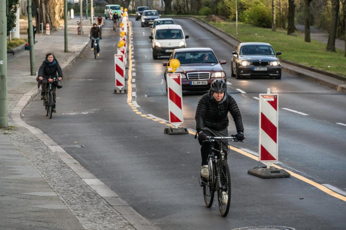 Die Berliner Pop-up-Radwege entstanden 2020 jeweils innerhalb weniger Tage.