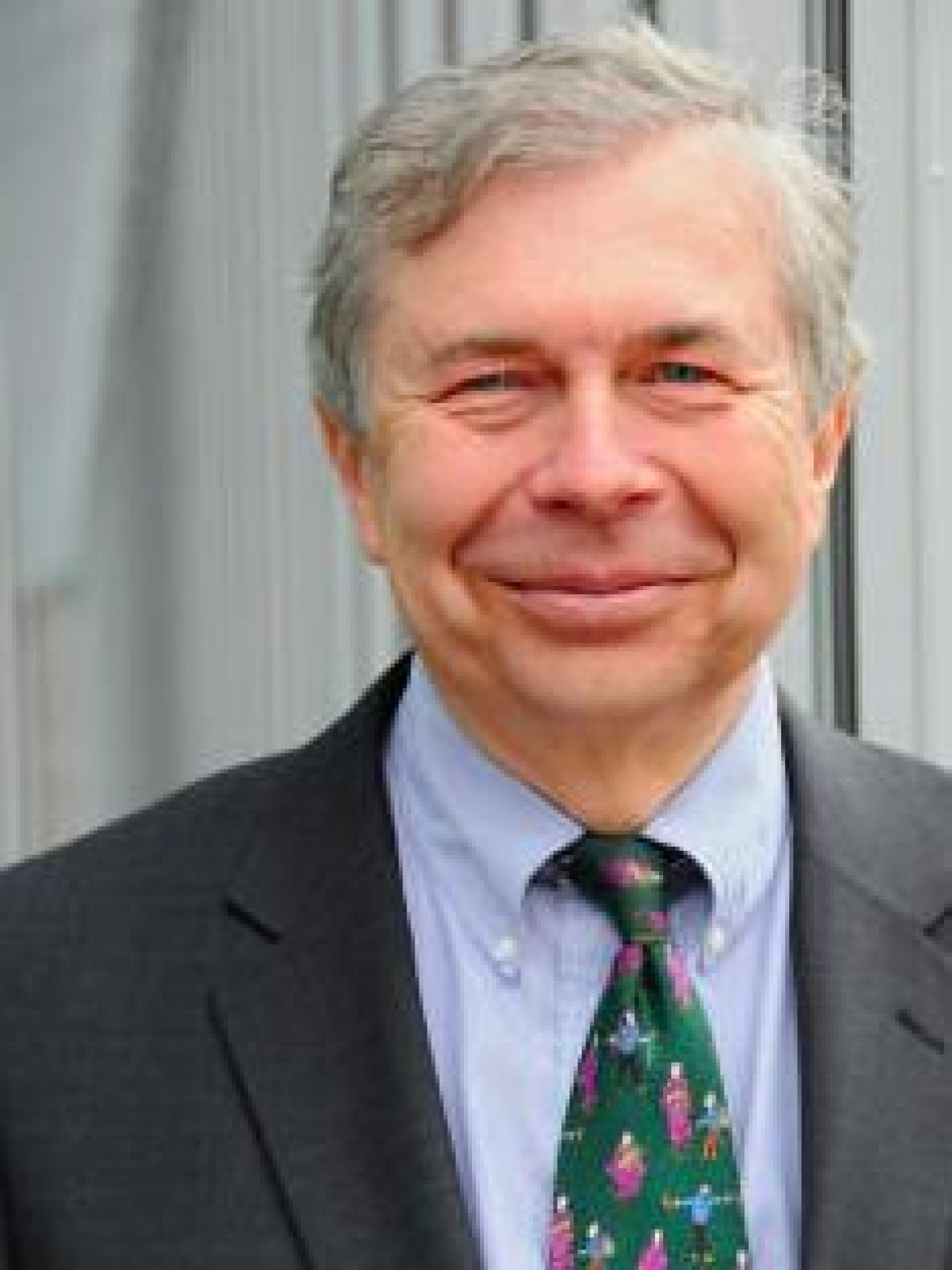 Before he joined the Climate Service Center, Guy Brasseur headed the Earth and Sun Systems Laboratory in Boulder, Colorado. From 1999 to 2005 he was also Director of the Max Planck Institute for Meteorology and head of the German Climate Computing Center in Hamburg. He is one of the main authors of the IPCC Fourth Assessment Report, for which the Nobel Peace Prize was awarded in 2007.