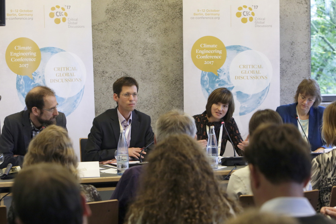 Press briefing with David Keith (Harvard University), Mark Lawrence (IASS), Lili Fuhr (Heinrich Böll Foundation) and host Eva Söderman (IASS)