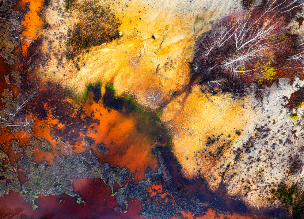Bird's-eye view of a titanium quarry.