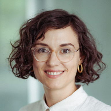 Annette Kulzer