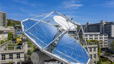 Research plant in Zurich: The chemical process is powered by solar energy.