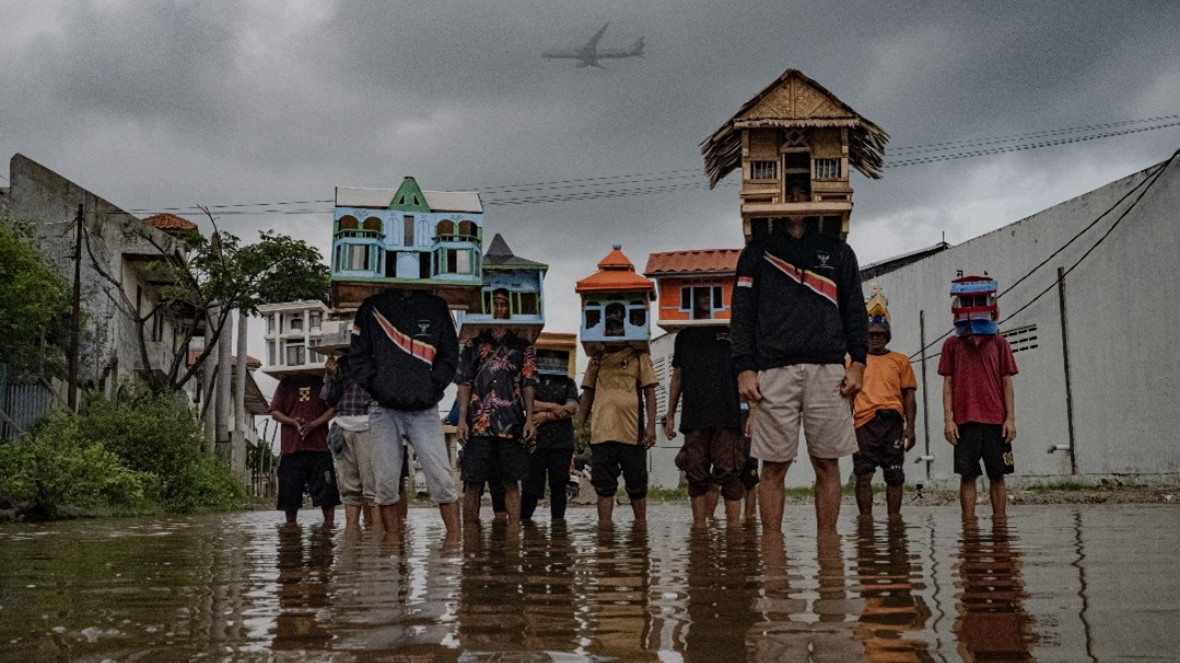 Foto aus der Serie „Bringing back Fear“ von Irwan Ahmed und Tita Salina. 