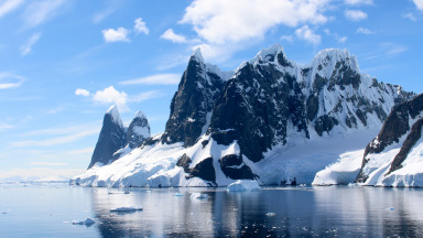 Antarctica offers the participants an opportunity to observe first-hand the influence of human activities on the environment. 